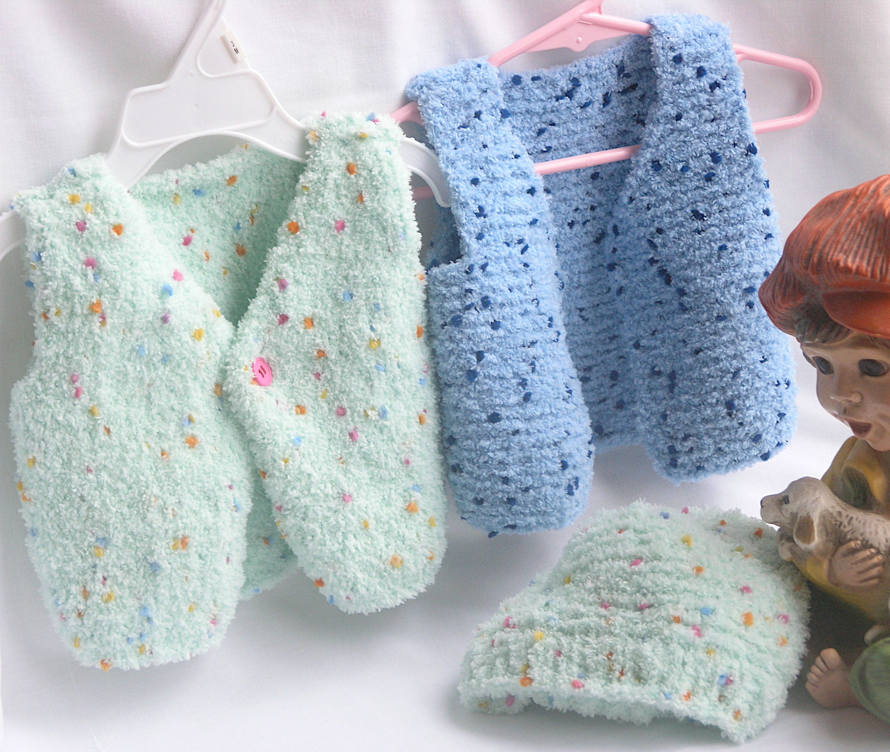 charity-knit-baby-vests